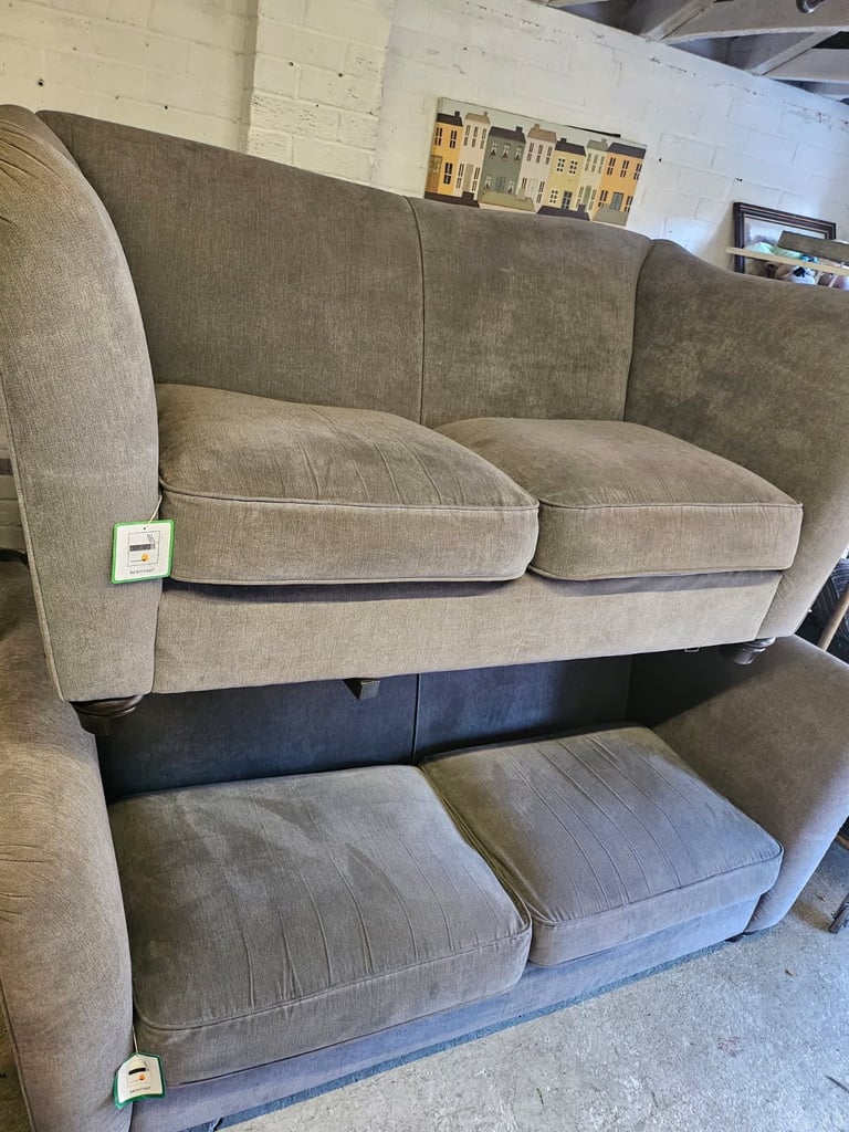 image for New sofology grey 3&2 sofa set stunning 