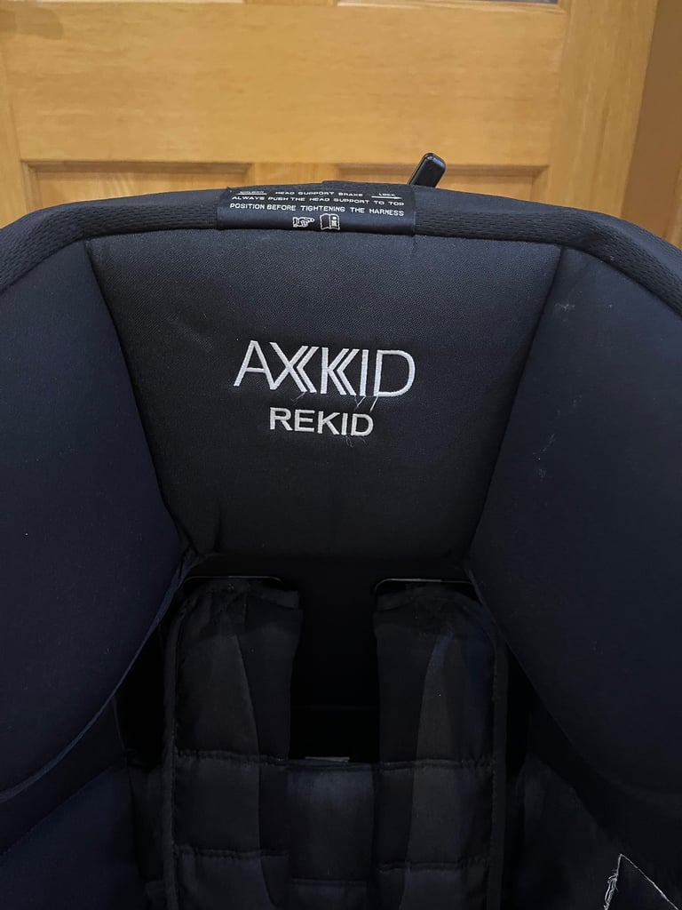 Axkid Rekid Car Seat Rear Facing Car Seat 