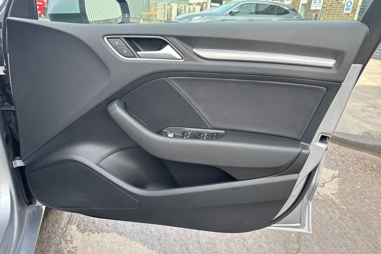 2016 Audi A3 72858 Saloon Petrol Automatic