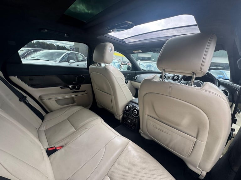 2014 Jaguar XJ 3.0d V6 Portfolio Auto Euro 5 (s/s) 4dr SALOON Diesel Automatic