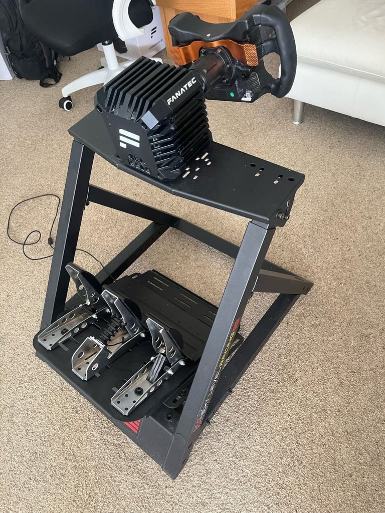 Fanatec CSL DD 5mn Bundle with Wheelstand