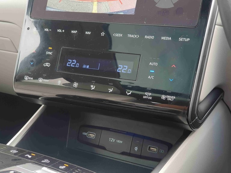 2024 Hyundai TUCSON 1.6 TGDi Hybrid 230 Ultimate 5dr 2WD Auto ESTATE PETROL/ELECTRIC Automatic