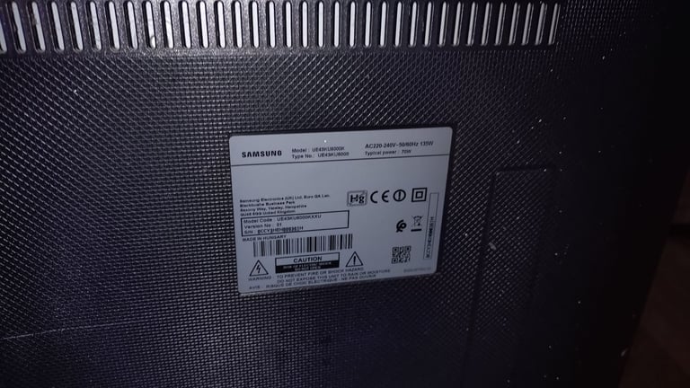 Samsung UE43KU6000K LED TV is a 43-inch Smart TV