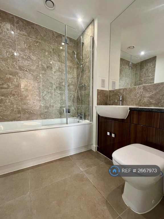 2 bedroom flat in Greenshank House, London, NW9 (2 bed) (#2667973)