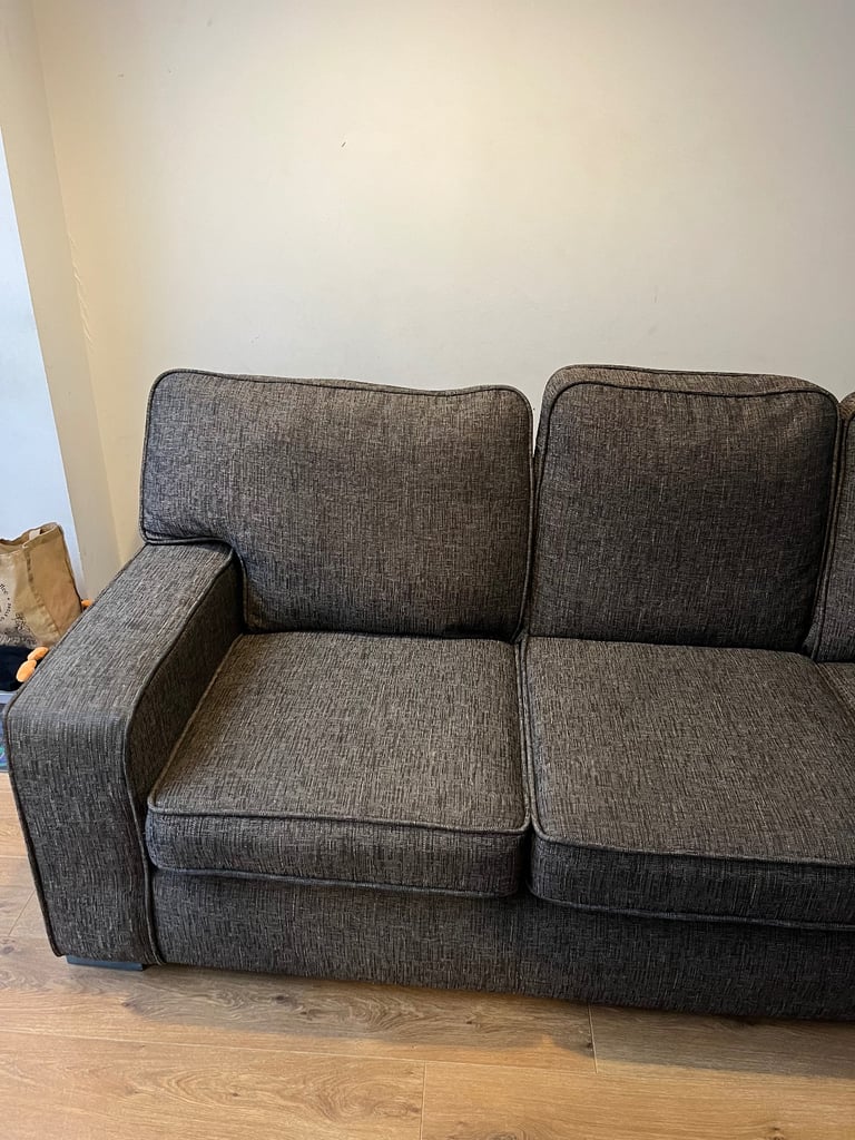 3 seater Sofa Very good condition 
