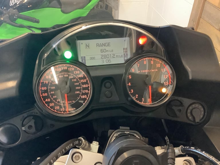 KAWASAKI GTR1400 2009 28K MILES