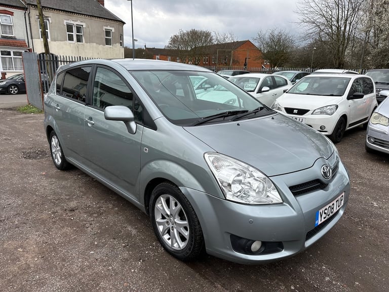 image for 2008 Toyota Corolla Verso 2.2 D-4D SR MPV 5dr Diesel Manual (167 g/km  134 bhp)