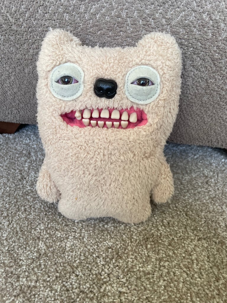 image for Beige fuggler