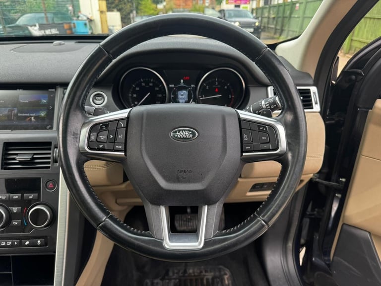 2017 Land Rover Discovery Sport 2.0 TD4 HSE Auto 4WD Euro 6 (s/s) 5dr ESTATE Diesel Automatic