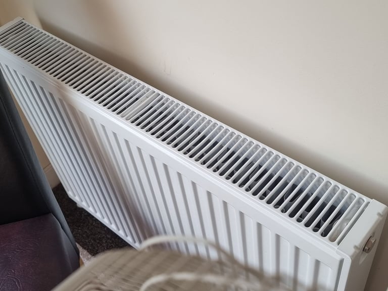 Betacom 30c combi Boiler , glow worm and many 9 radiators in great condition  and radiators