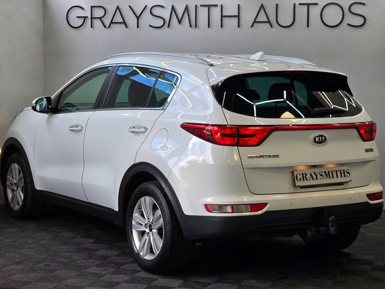 2016 Kia Sportage 1.7 CRDi 2 Euro 6 (s/s) 5dr ESTATE Diesel Manual