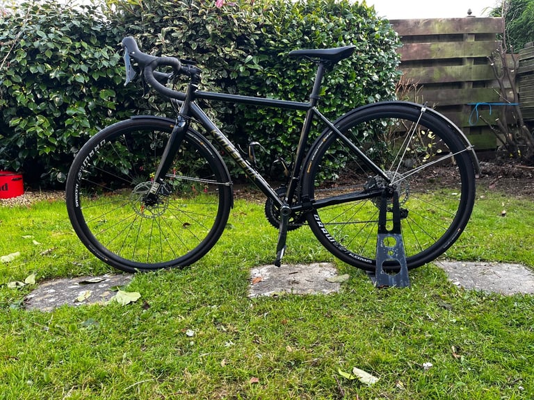 image for Kinesis r2 road bike 51cm small 