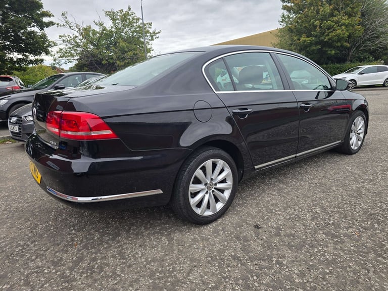 2013 Volkswagen Passat 2.0 TDI Bluemotion Tech Highline 4dr DSG SALOON DIESEL Automatic