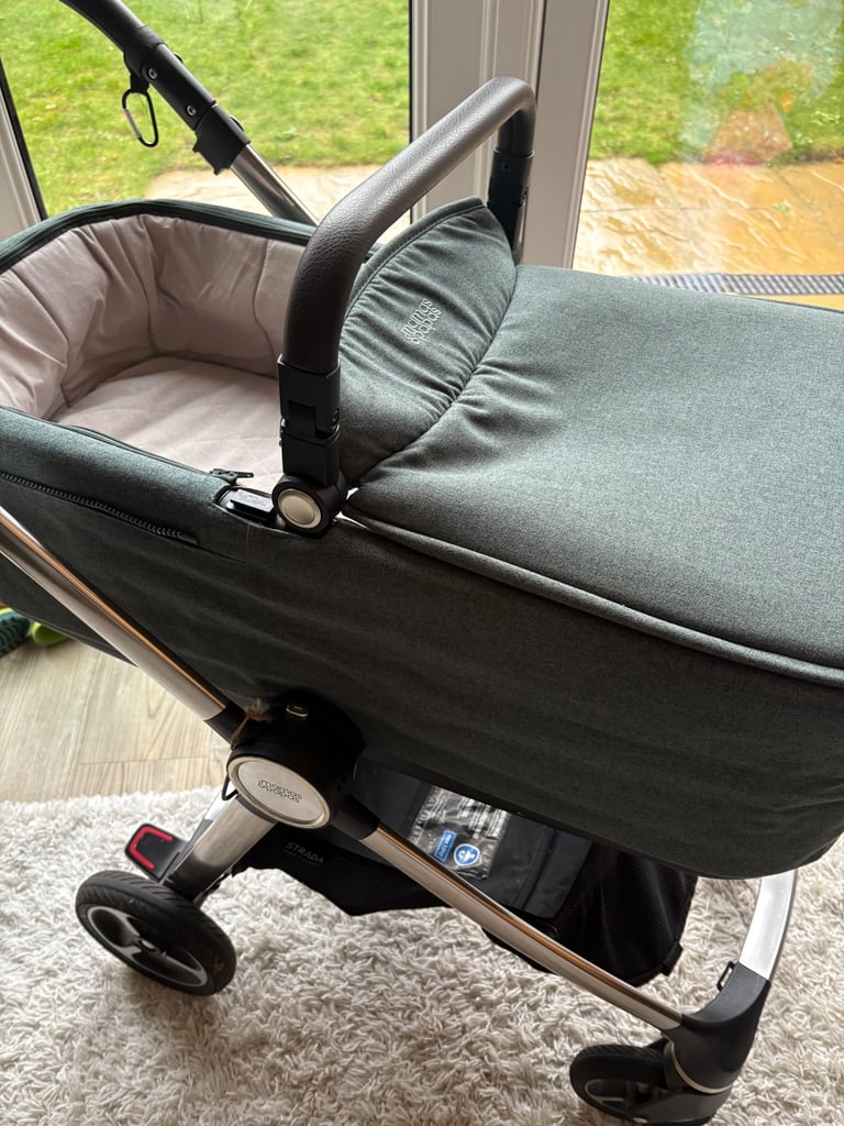 Second-Hand Prams, Strollers Pushchairs for Sale in Braintree