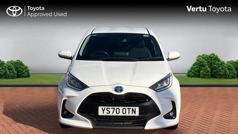 2021 Toyota Yaris 1.5 Hybrid Design 5dr CVT HATCHBACK PETROL/ELECTRIC Automatic
