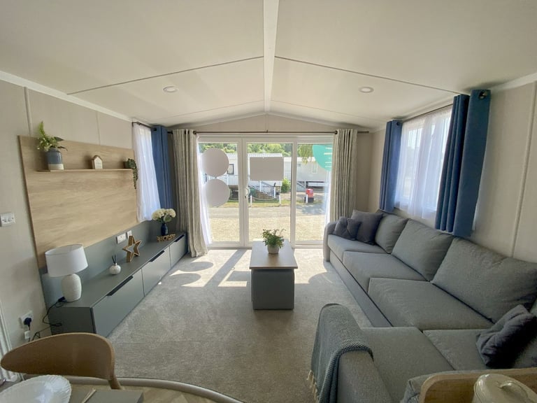 NEW holiday home situated at Abbots Salford, Evesham WR11 8UN