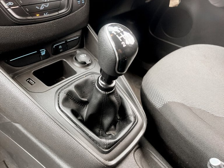 2022 Ford Transit Courier EcoBoost Leader Panel Van Petrol Manual