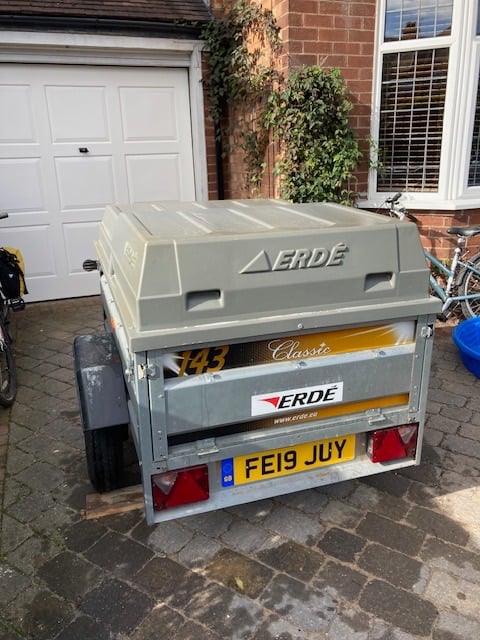 Erde 143 Hardtop car trailer