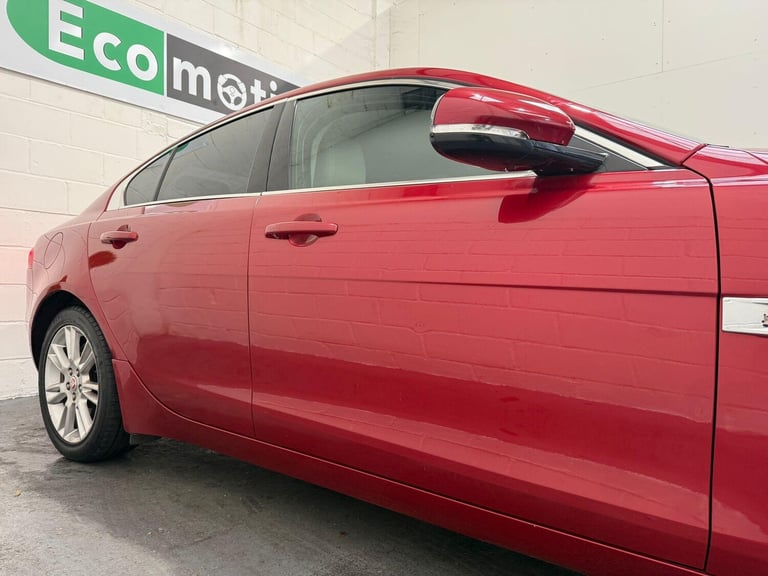 2015 Jaguar XE 2.0 GTDi Prestige Auto Euro 6 (s/s) 4dr SALOON Petrol Automatic