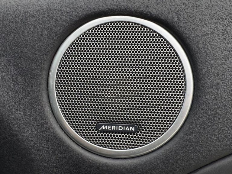 2017 Land Rover Range Rover Evoque 2.0 TD4 Autobiography SUV 5dr Diesel Auto 4WD Euro 6 (s/s) (18...