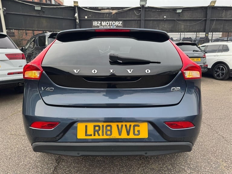 2018 Volvo V40 2.0 D2 Momentum Nav Plus Auto Euro 6 (s/s) 5dr Hatchback Diesel Automatic