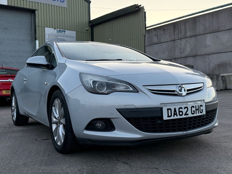 image for 2012 Vauxhall Astra GTC 2.0 CDTi 16V SRi 3dr Auto HATCHBACK Diesel Automatic