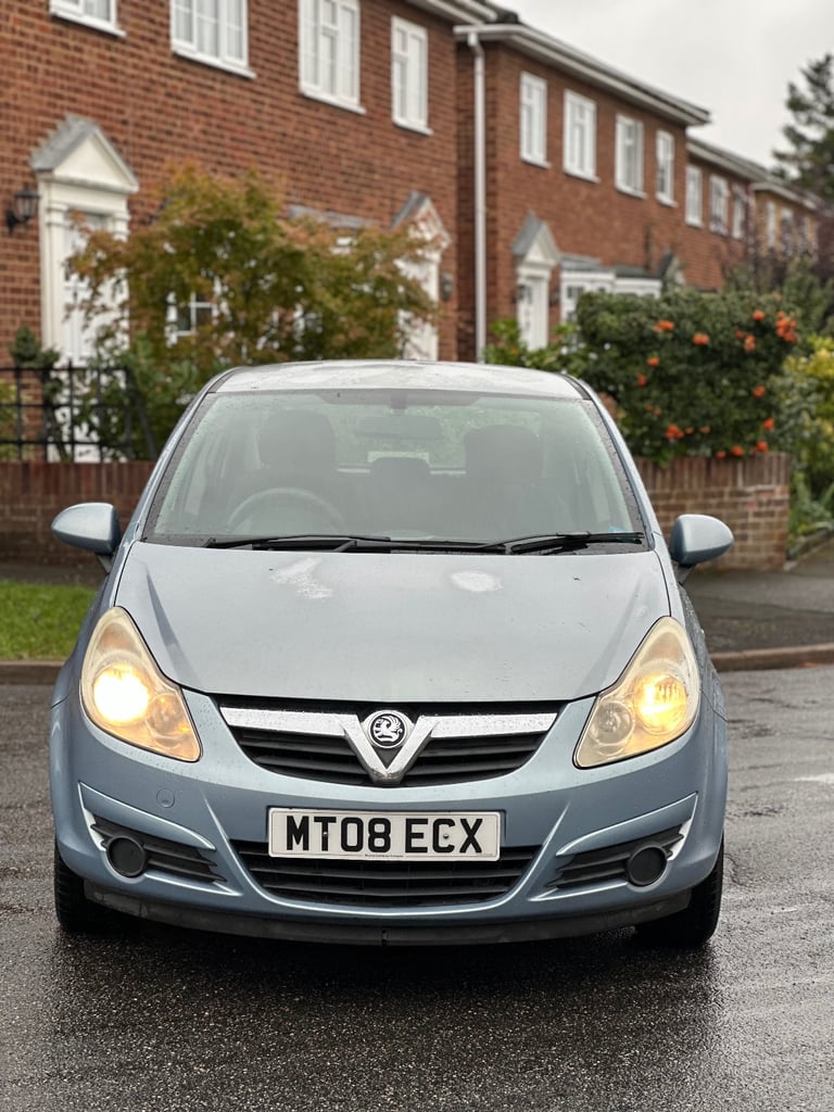2008 Vauxhall Corsa SE Automatic 1.4L Petrol 69,000 Miles Full Service History 1YR NEW MOT  1 OWNER