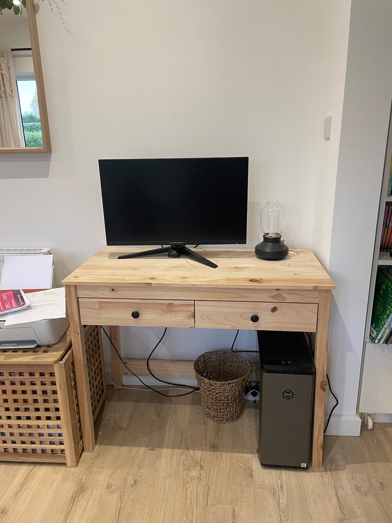 image for Free desk 