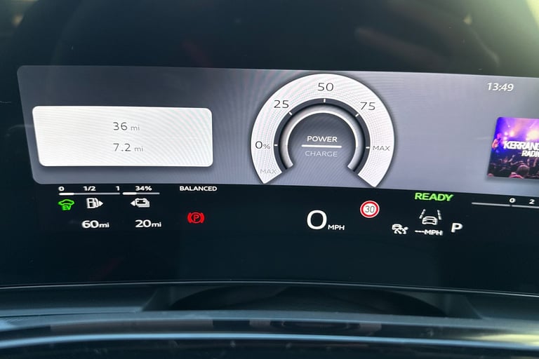 2025 Audi Q3 1.5 e-hybrid Launch Edition S Tronic Euro 6 (s/s) 5dr 26kWh SUV Automatic