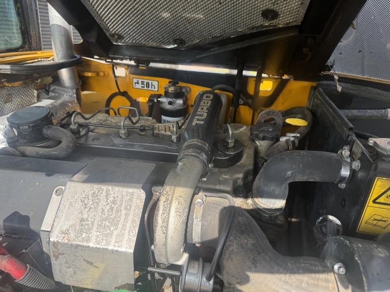 JCB 524-50 Telehandler All Terrain Loadall Forktruck Farm Site
