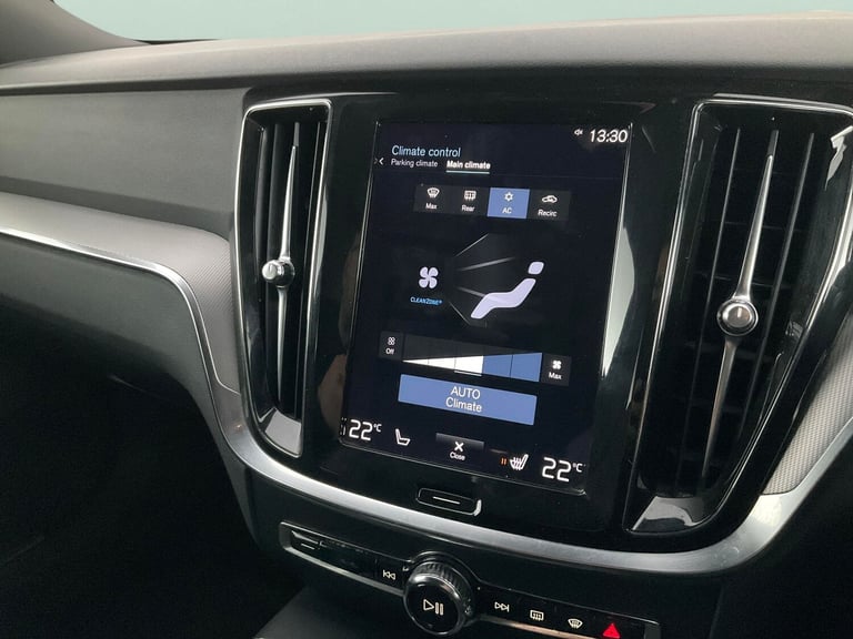 2021 Volvo V60 2.0 T6 Recharge PHEV R DESIGN 5dr AWD Auto ESTATE PETROL/ELECTRIC Automatic