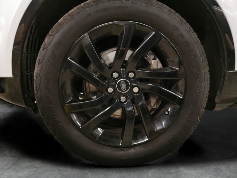 2019 Land Rover Discovery 3.0 SD V6 HSE SUV 5dr Diesel Auto 4WD Euro 6 (s/s) (306 ps) - AUTO PARK...