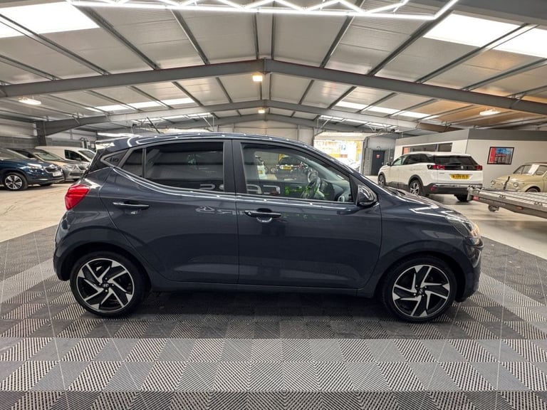 2022 Hyundai i10 1.2 Premium Hatchback 5dr Petrol Manual Euro 6 (s/s) (84 ps) Hatchback Petrol Ma...