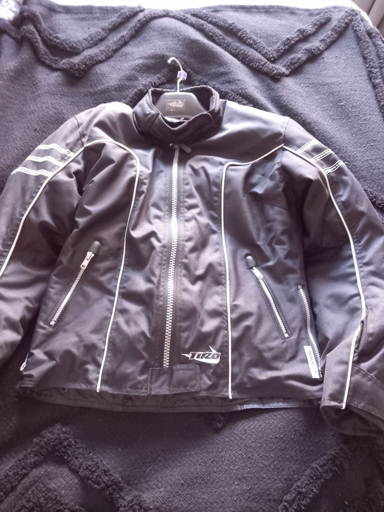 Motorbike jacket size xs