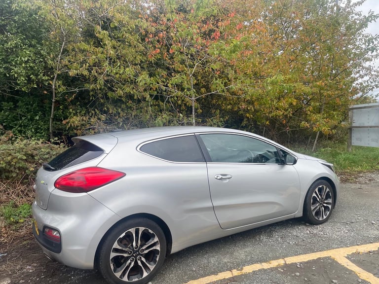 KIA PRO CEED 1.6 GDI SE ECODYNAMICS 13 REG 5 DOOR MOT SEPTEMBER 10TH 2026 SERVICE HISTORY 45+MPG