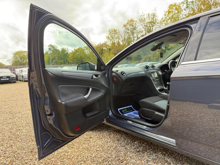 FORD MONDEO 1.6 TDCi ECOnetic Zetec Business Edition Euro 5 (s/s) 5dr 2012