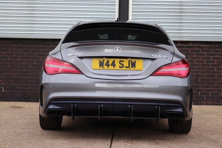  Mercedes-Benz CLA 2.0 CLA45 AMG Coupe SpdS DCT 4MATIC - AMG EXHAUST - FULL SPEC