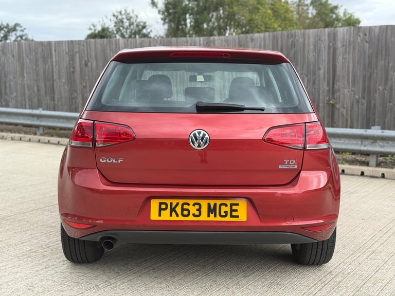 2013 Volkswagen Golf BLUEMOTION 1.6 TDI - 12 MONTHS MOT - £20 CHEAP CAR TAX 2KEY HATCHBACK Diesel...