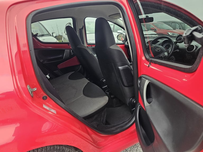 TOYOTA AYGO 1.0 VVT-i Mode 2014