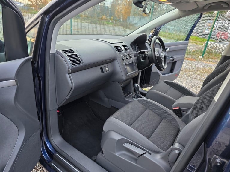 2012 Volkswagen Touran 1.4 TSI BlueMotion Tech SEL DSG Euro 6 (s/s) 5dr MPV Petrol Automatic