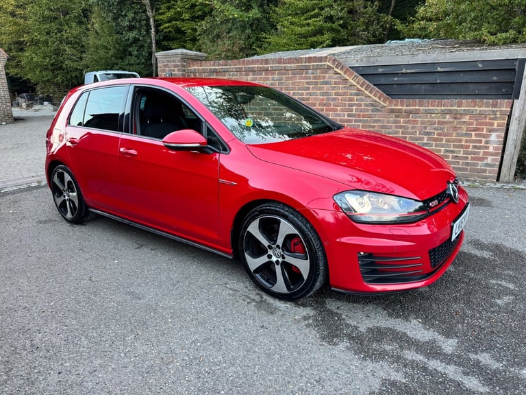 2016 Volkswagen Golf 2.0 TSI GTI 5dr DSG [Performance Pack] HATCHBACK Petrol Automatic