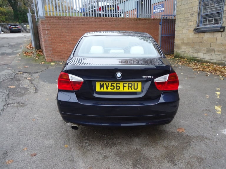 BMW 3 SERIES 2.0 318i SE Saloon Blue Auto Petrol 2006