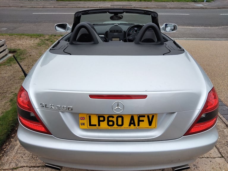 Mercedes-Benz, SLK, Convertible, 2010, Semi-Auto, 1796 (cc), 2 doors