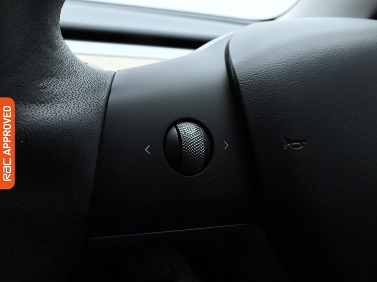 2021 Tesla Model 3 Standard Range Plus Saloon 4dr Electric Auto RWD (241 bhp) Saloon ELECTRIC Aut...