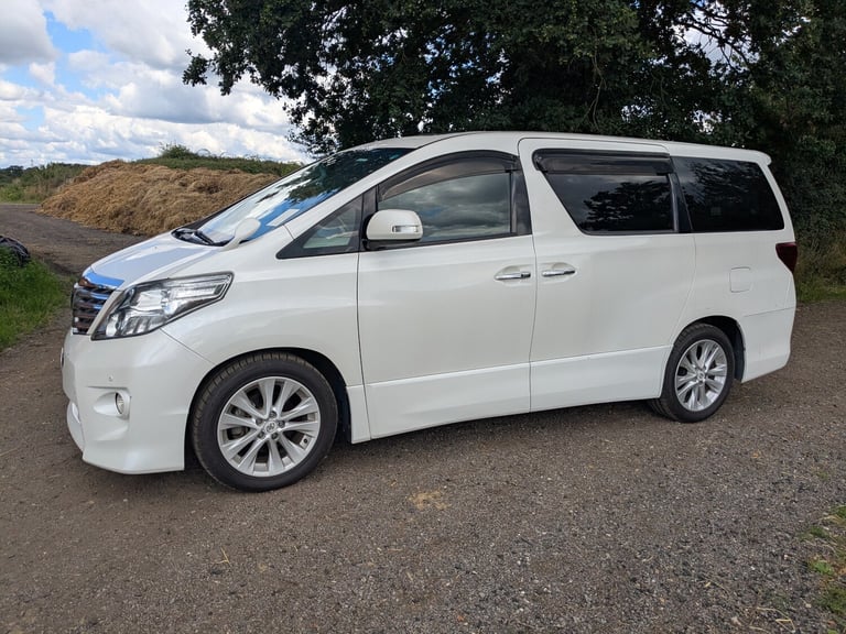 2008 Toyota Alphard 3.5 V6 twin sunroofs cruise control  Petrol