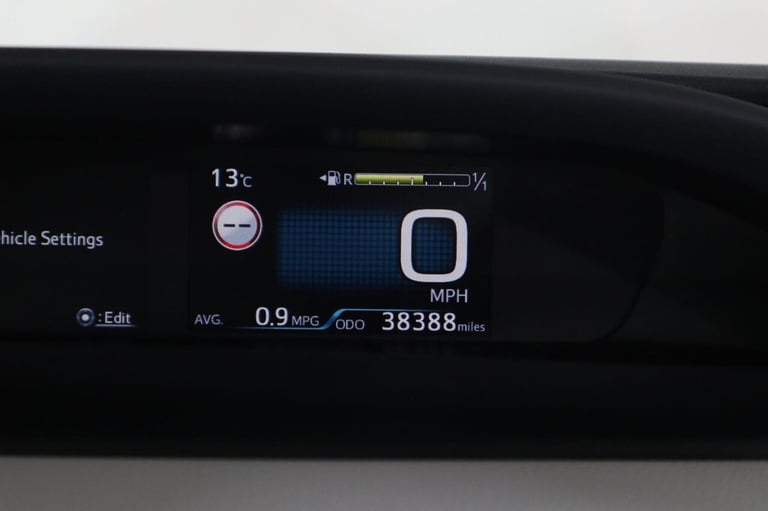 2022 Toyota Prius 1.8 VVT-h Excel CVT Euro 6 (s/s) 5dr (15in Alloy) Hatchback PETROL/ELECTRIC Aut...