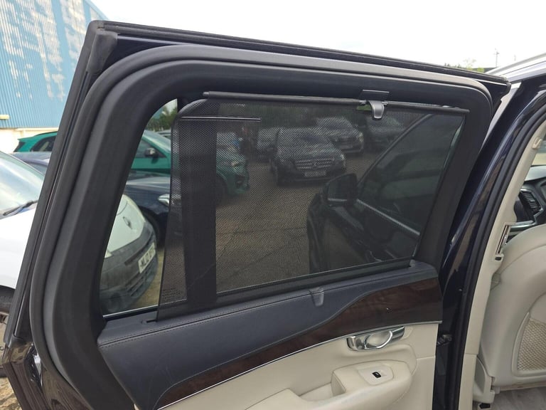 VOLVO XC90 2.0 D5 Inscription Geartronic 4WD Euro 6 (s/s) 5dr 2015
