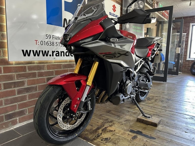 GSX-S1000GX+ Unridden Demonstrator , 0 miles, Candy Daring Red