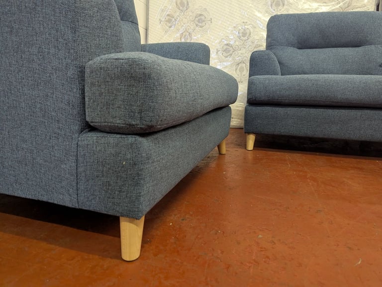 image for Teal Brand New 3 Seat Sofa & Snug Chair