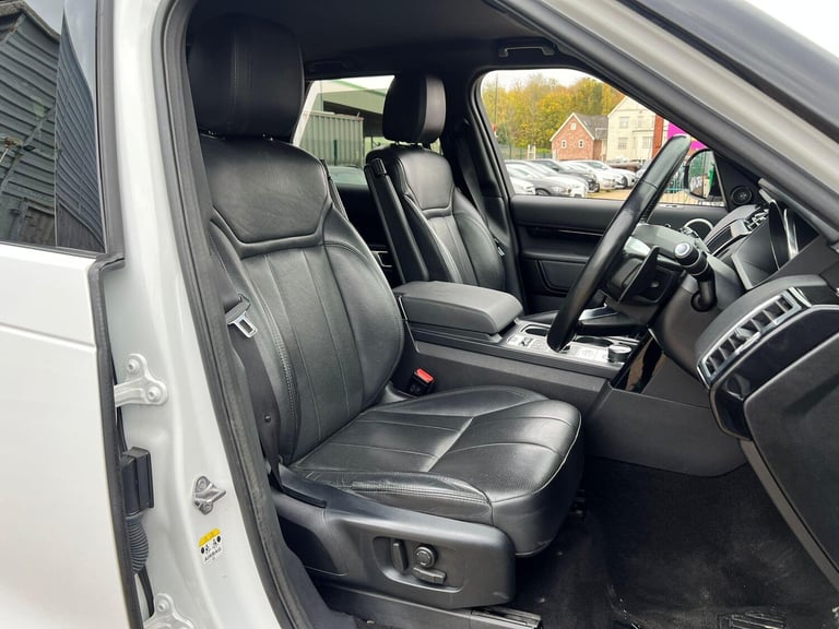 2018 Land Rover Discovery 3.0 TD V6 SE Auto 4WD Euro 6 (s/s) 5dr ESTATE Diesel Automatic